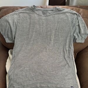 Men’s Patagonia Heather Gray Shirt XL Capilene Cool Lightweight Fast Drying